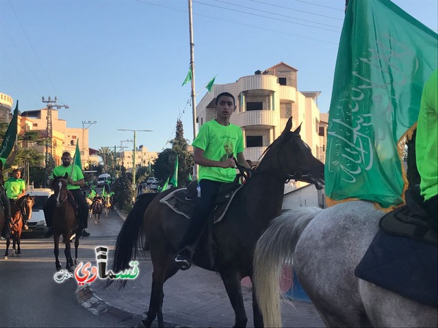 فيديو : الخياله القسماوية تجوب شوارع المدينة في مسيرة احتفالية بقدوم شهر رمضان المبارك 